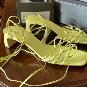 Ann Taylor, Lace up sandal Size 11, Frosty Lime Jasmine knotted kitten heel